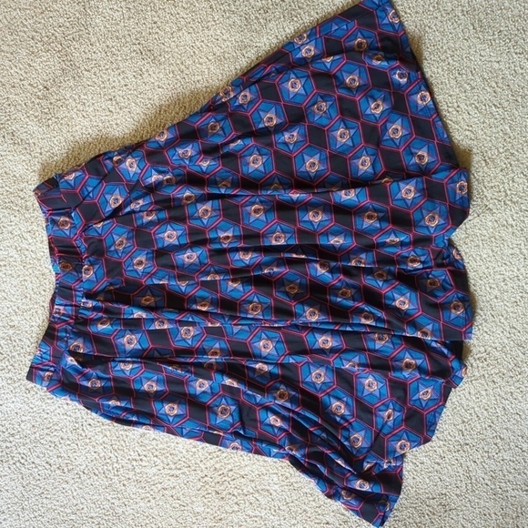 LuLaRoe Patriotic USA Red & Blue Star Print on Black Stretch Waist Skirt Size M - Picture 1 of 6